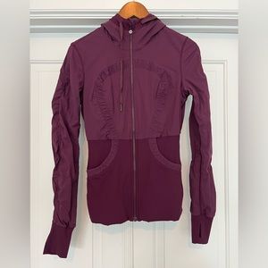 Lululemon Dance Studio reversible ruffle jacket, size 8